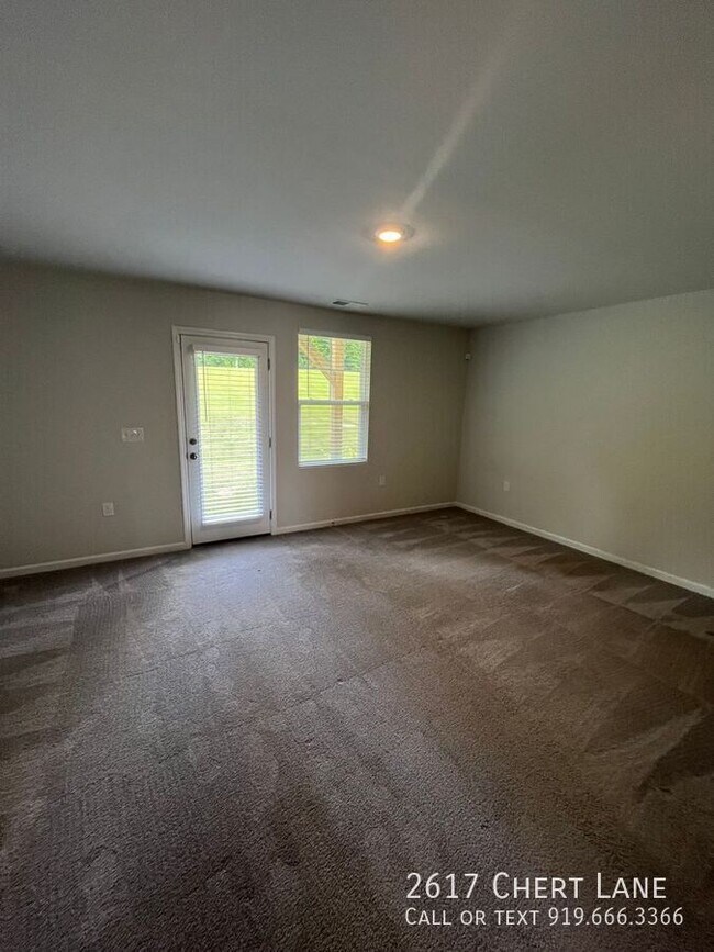 Building Photo - 2617 Chert Ln