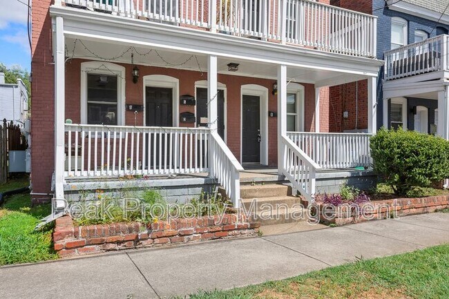 Building Photo - 604 N 32nd St