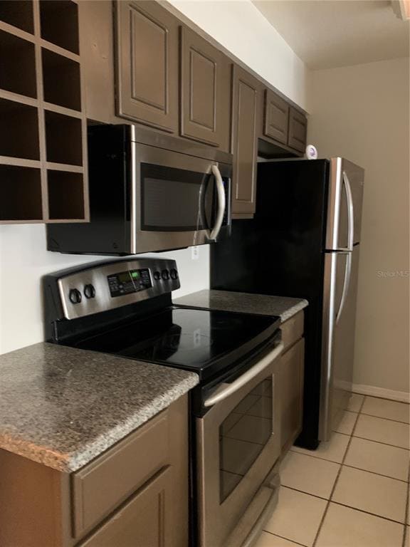 Building Photo - 5015 Laguna Bay Cir