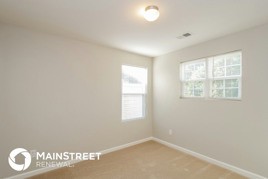 Building Photo - 26 Lila Way