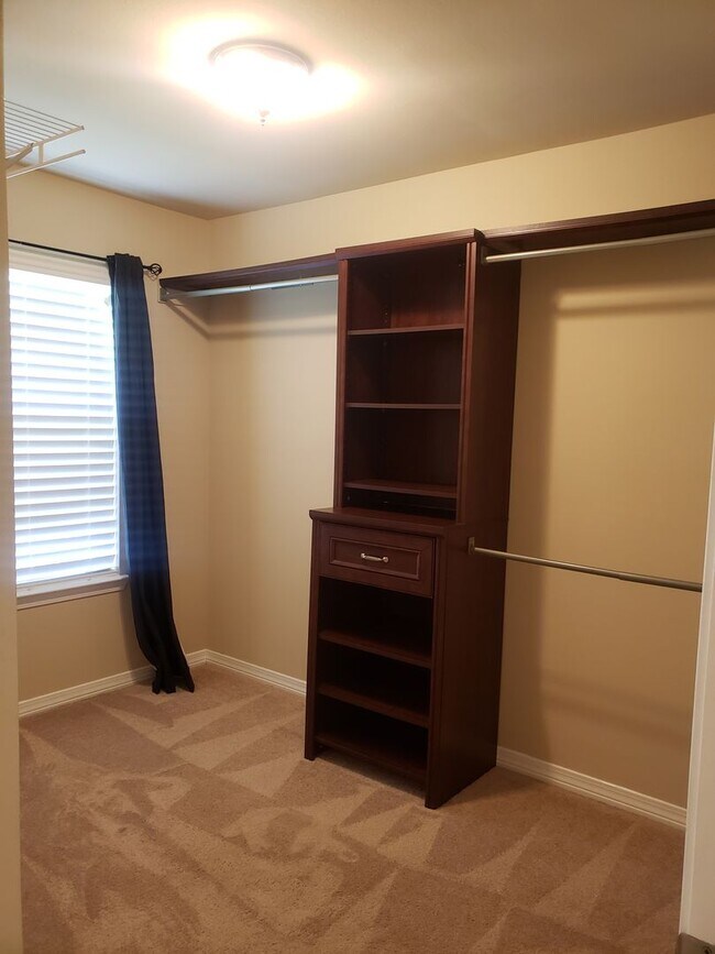 Building Photo - 3 bedroom in Sound Hammock Navarre!!