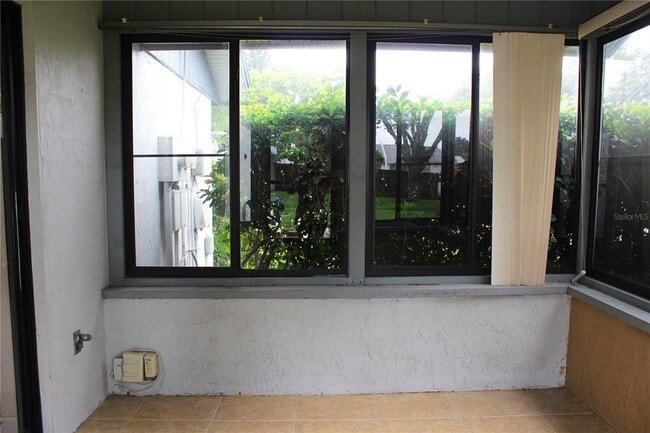 Building Photo - 252 Granite Dr