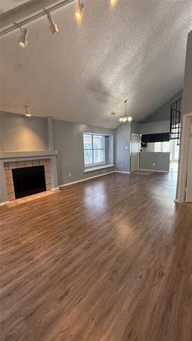 Building Photo - 1728 Rancho Dr