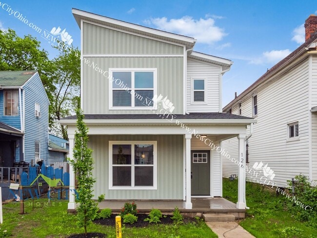 Building Photo - 2026 NEW YEAR SPECIAL! No App Fee! Newly Built 3 Bedroom 2.5 Bathroom Home!