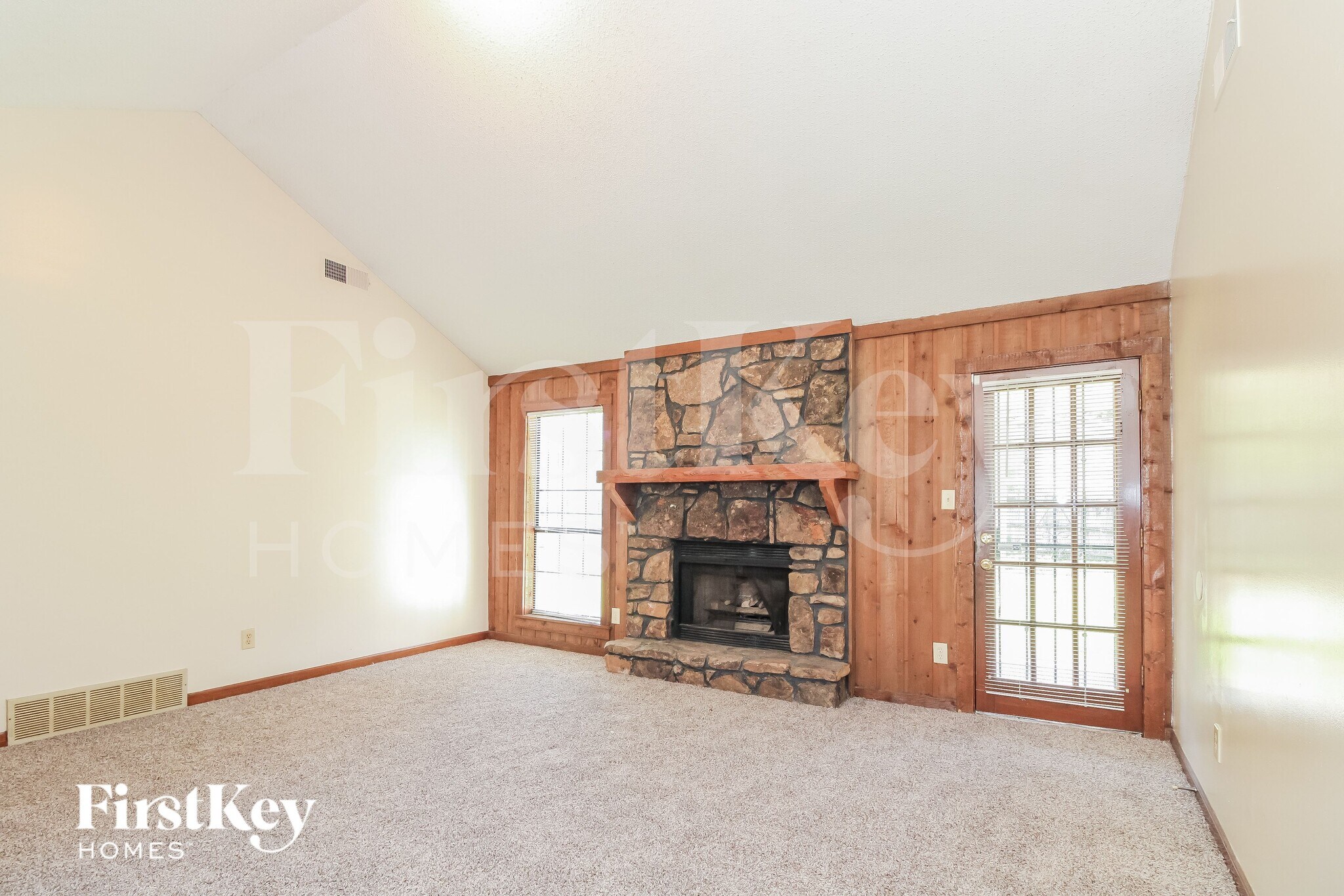 Building Photo - 6729 Birch Run Ln