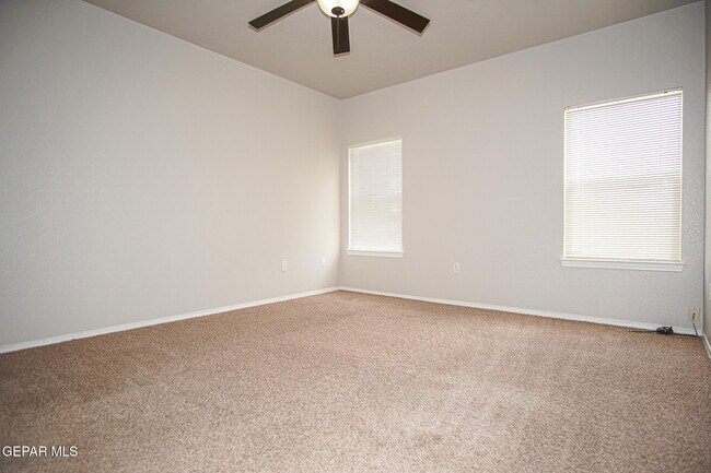 Building Photo - 6977 Jericho Tree Dr