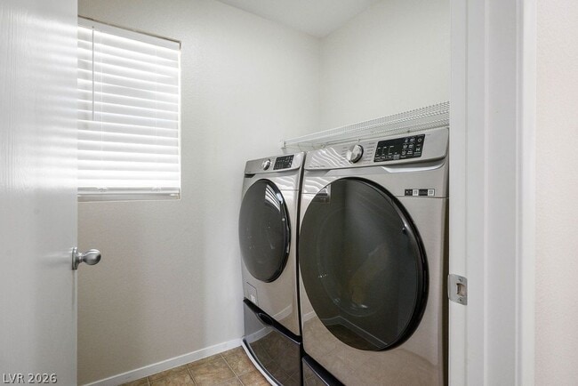 Building Photo - 1609 Ronzard Ave