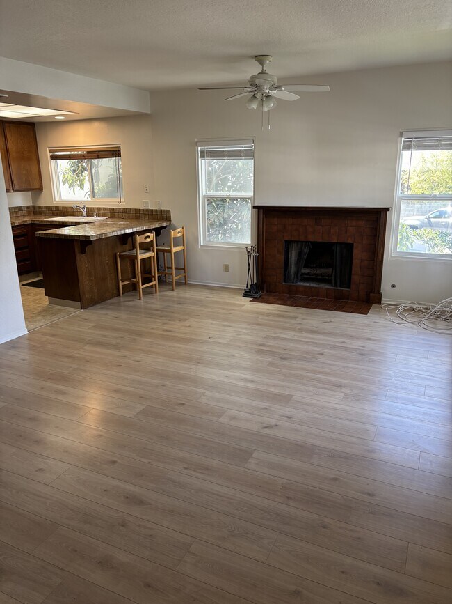 Building Photo - 11818 Courtleigh Dr
