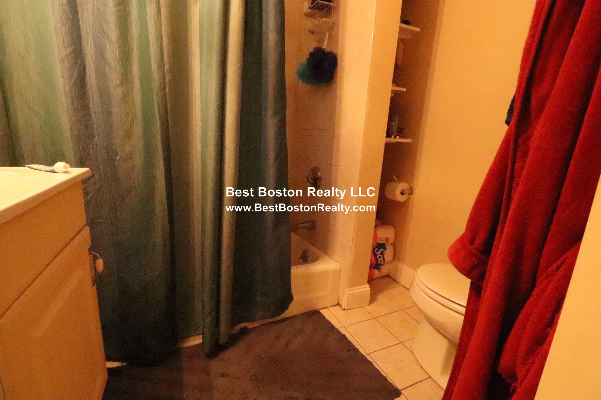 Building Photo - 429 Franklin St