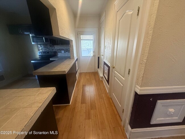 Building Photo - 124-126 10th Ave