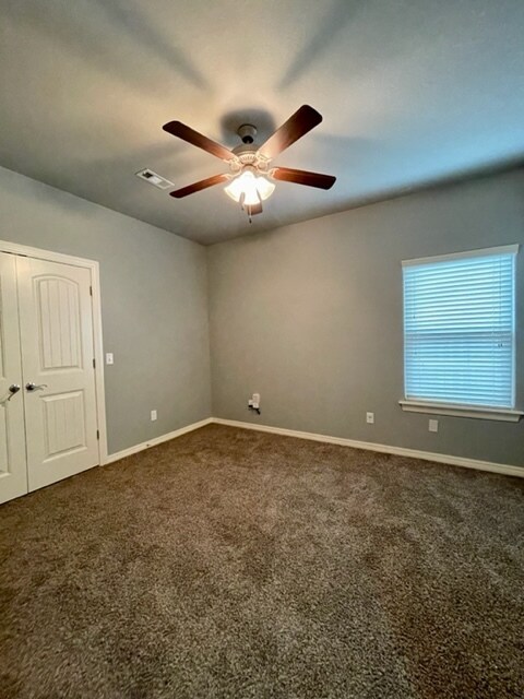 Building Photo - 2903 SW Briar Creek Ave