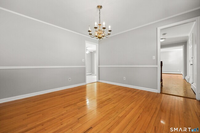 Building Photo - 25 Shelter Rock Rd