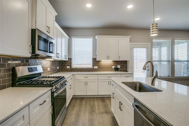 Building Photo - 5450 Ridgeway Dr