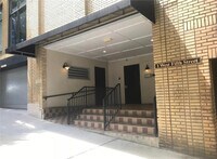 Building Photo - 1 W 5th St