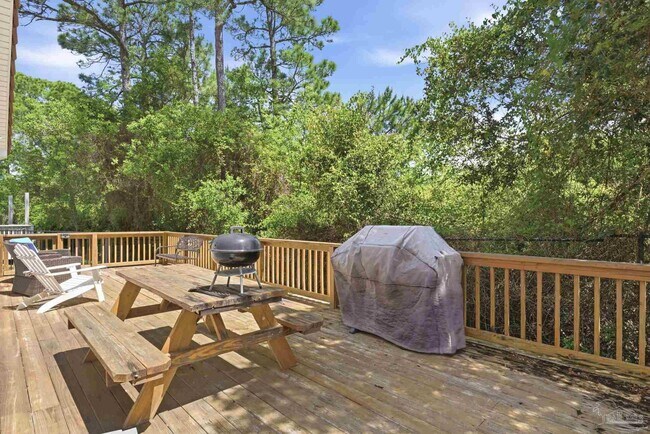 Building Photo - 7967 Double Gate Dr