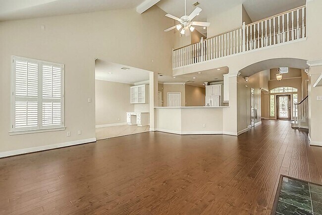 Building Photo - 5715 Sapphire Vista Ln