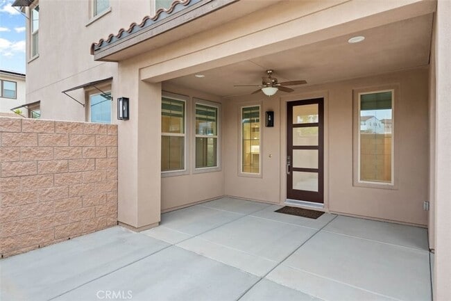 Building Photo - 35963 Bertain Dr