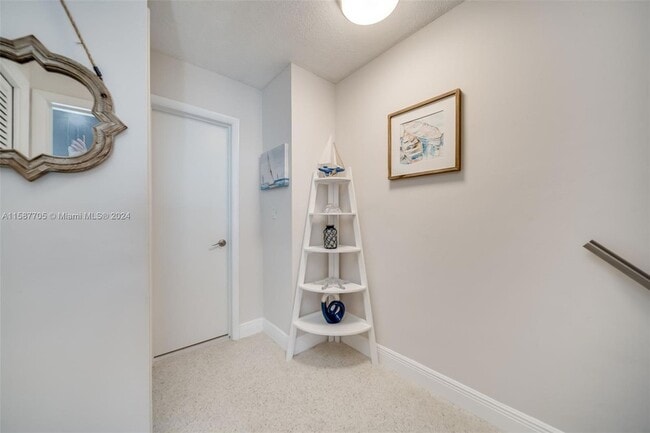 Building Photo - 5450 N Ocean Blvd