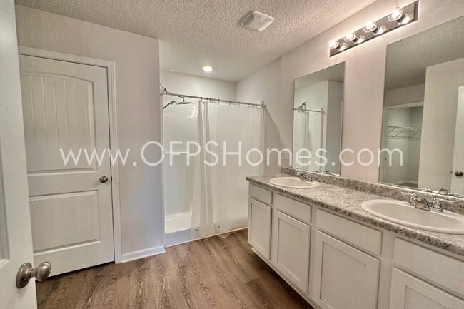 Building Photo - 3530 Sugar Maple Ln