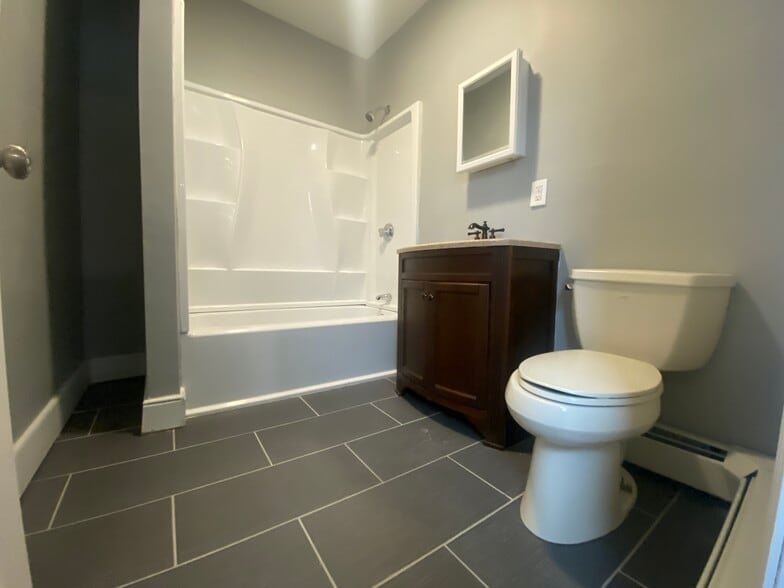 Bathroom 1 - 194 Messer St