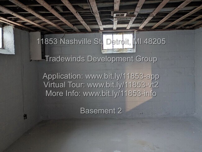 Building Photo - 11853 Nashville St
