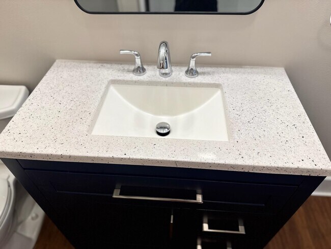 Building Photo - 189 E Bow St