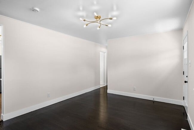 Building Photo - Spacious 3-Bedroom Home with Large Yard in Browns Mills