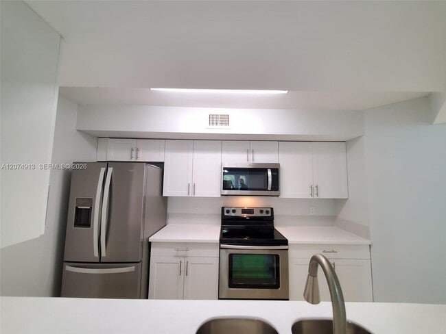 Building Photo - 15591 SW 105th Terrace
