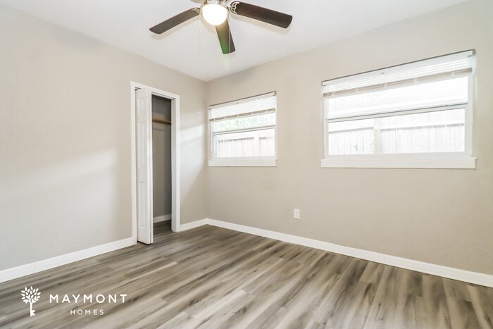 Building Photo - 1161 Russell St