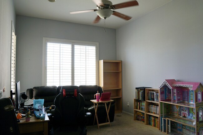 Building Photo - 79882 Viento Dr