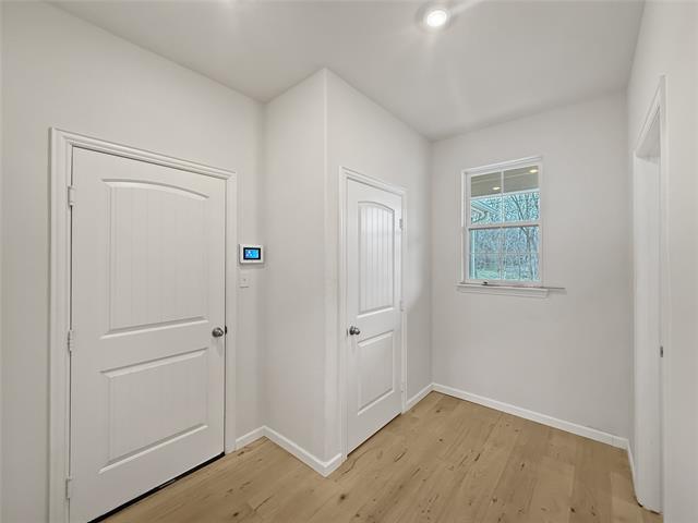 Building Photo - 2018 Morse St