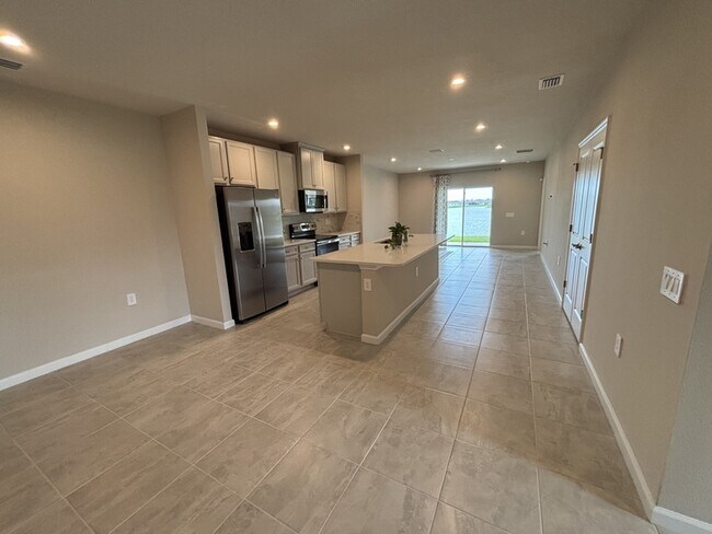 Building Photo - 1781 West Palms Drive