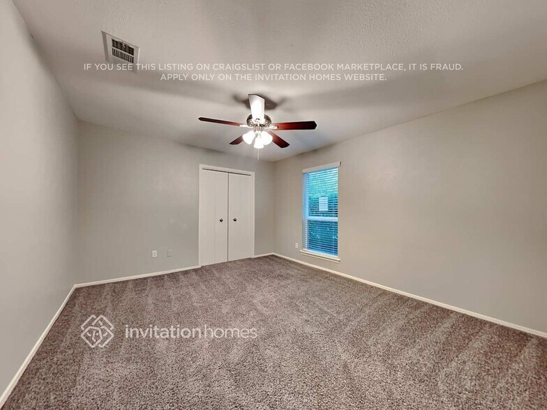 Building Photo - 5668 Jamaica Cir
