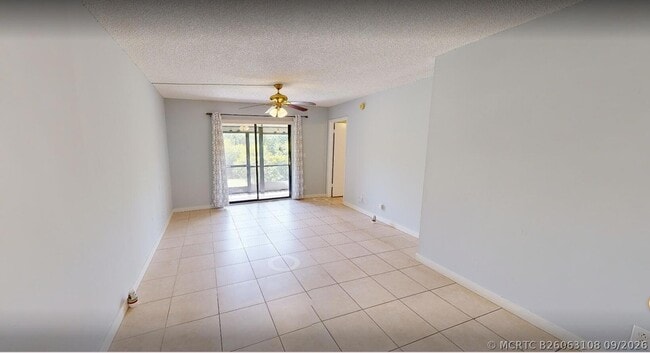 Building Photo - 7142 Golf Colony Ct
