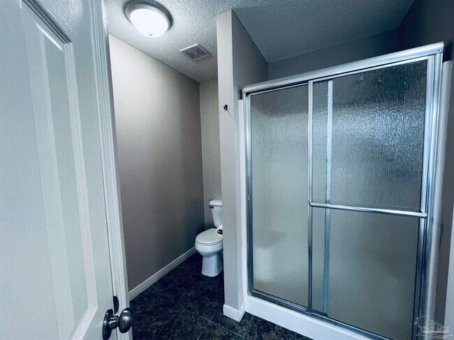 Building Photo - 5498 Keel Dr