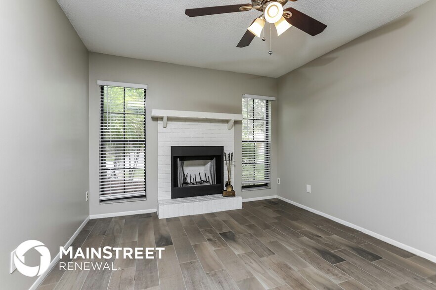 Building Photo - 1257 Crossfield Dr