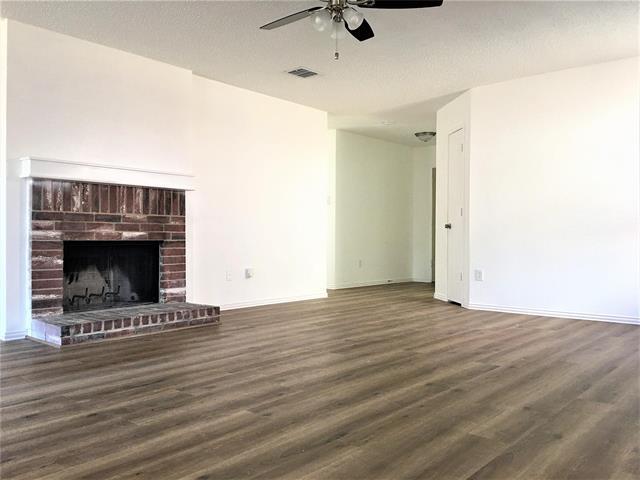 Building Photo - 1102 Chilton Dr