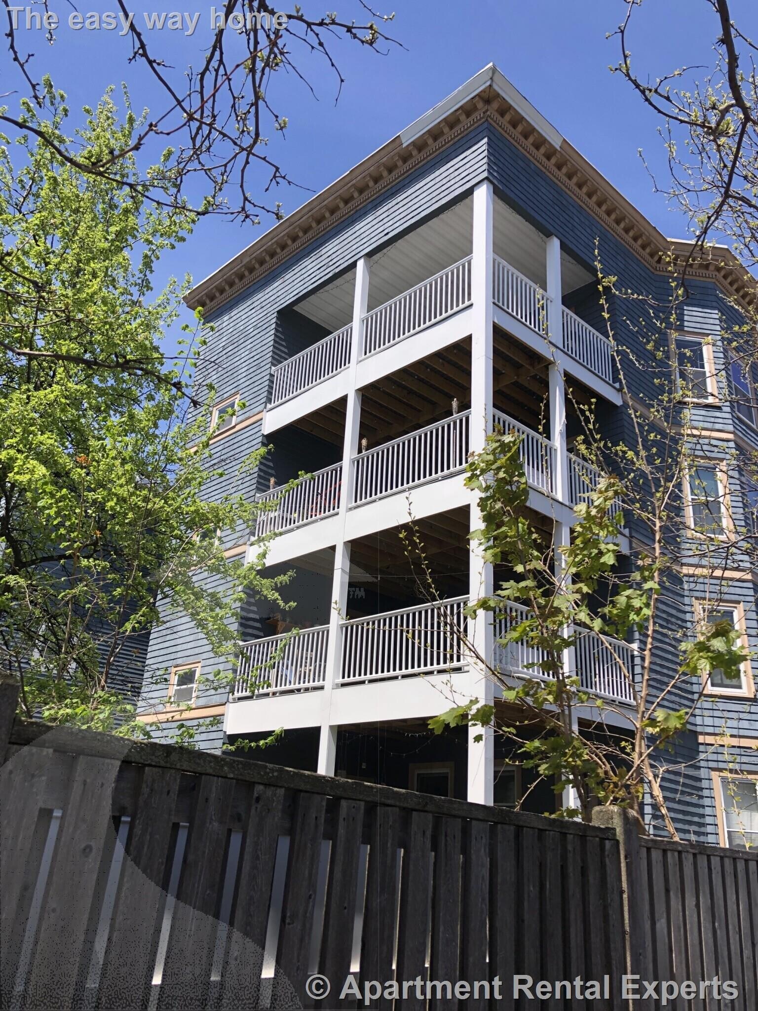 Building Photo - 268 Broadway