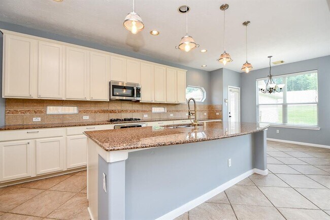 Building Photo - 10919 Cornwall Ln