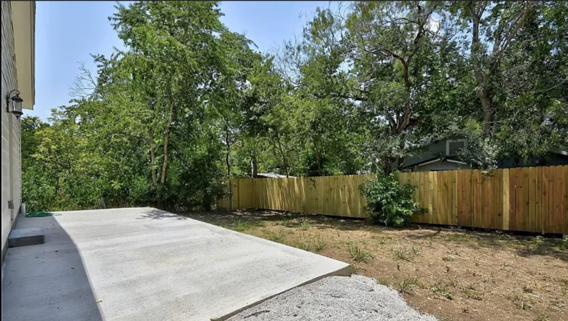 Building Photo - 210 Cottage St