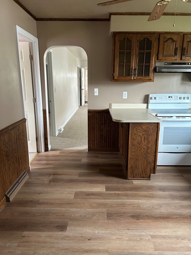 Building Photo - 218 Central Ave