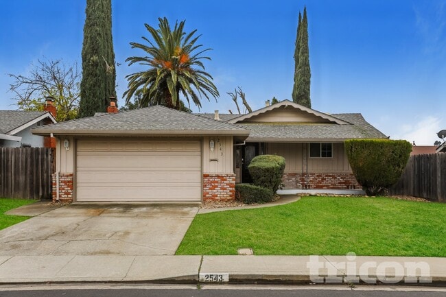 Building Photo - 2543 Hastings Way