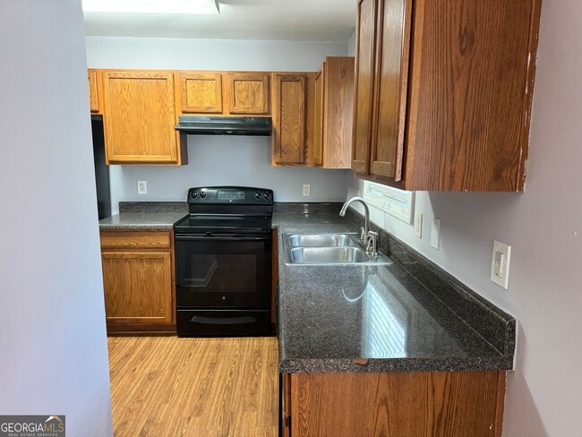 Building Photo - 6516 Snow Bird Ln