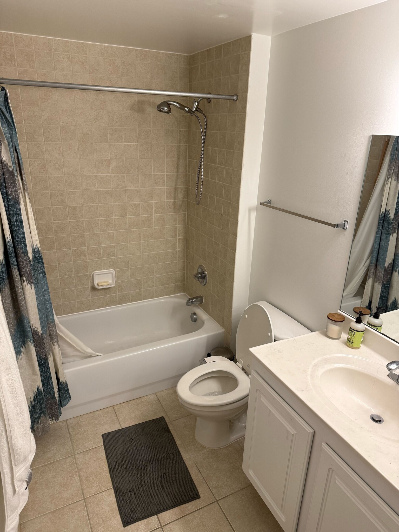 Building Photo - 350 G St SW