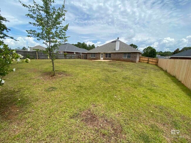 Building Photo - 7960 Eagle Creek Dr