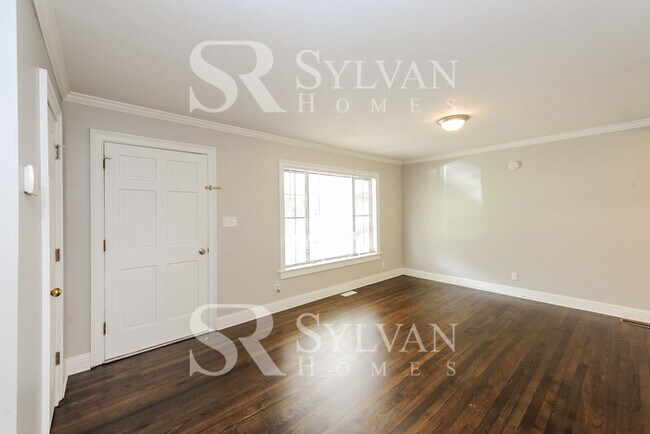 Building Photo - Coming HOME never felt so good!