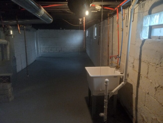 Building Photo - 24833 Bennett St