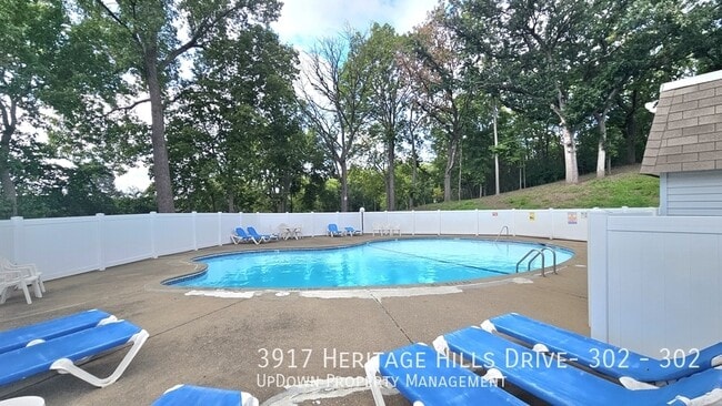 Building Photo - 3917 Heritage Hills Dr