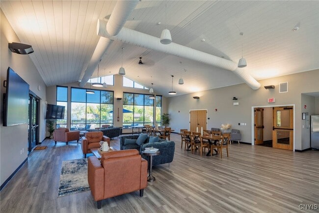 Building Photo - 22 Loso Dr