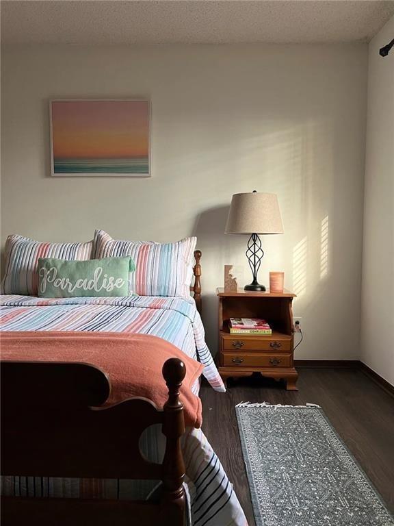 Building Photo - 14 London Dr